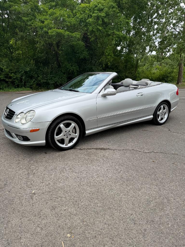 2004 Mercedes-Benz CLK-Class