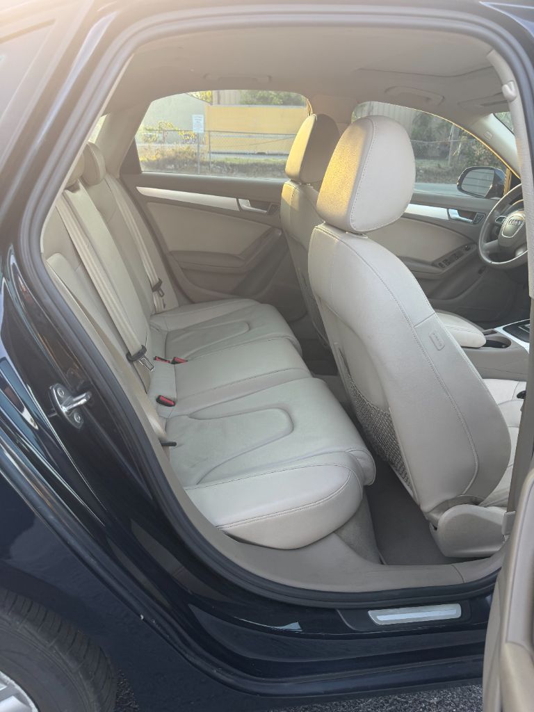 2010 Audi A4 Premium - Photo 11