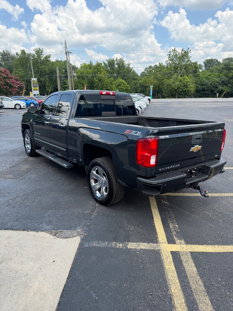 2017 Chevrolet Silverado 1500 LTZ - Photo 7