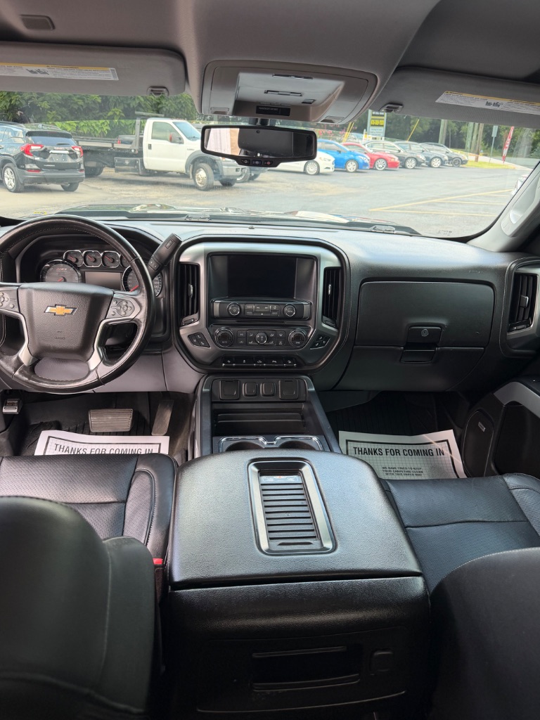 2017 Chevrolet Silverado 1500 LTZ - Photo 12