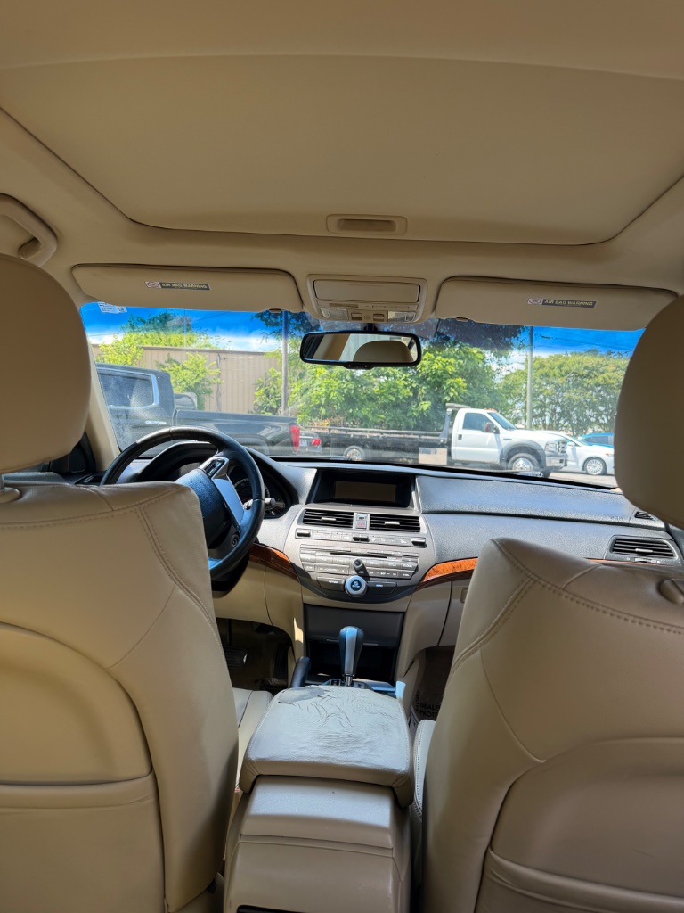 2011 Honda Accord EX-L V6 - Photo 7